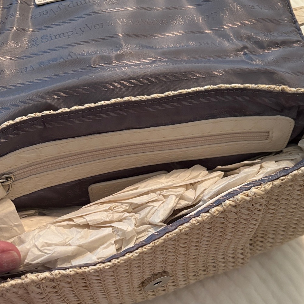 2 Neutral Women’s Handbag - Picture 8 of 12
